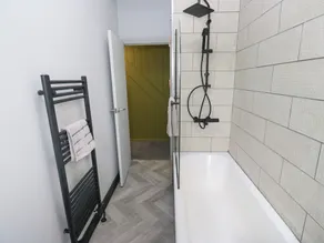 Myrtle Loft - Image 2