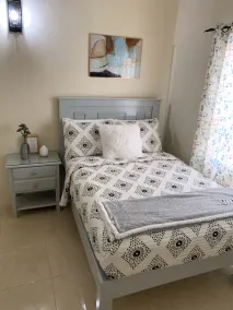 Island Cozy in Gated Community Phoenix Park, Portmore - Image 3