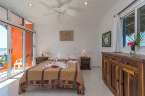 One Bedroom Beachfront Efficiency Apartment - Image 3