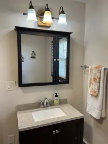 Patten Place - Close to everything in Oneonta - clean, updated private home. - Image 3