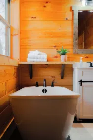Memories at Hillside A Modern Cabin Hocking Hills - Image 2