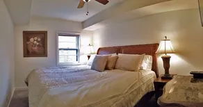 Creekside Craftsman Cabin with Jacuzzi - Alpine Splendor 6 Mins to downtown - Image 5
