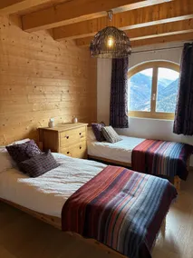 Uma linda moradia moderna em uma bela área de Switerland - Image 2