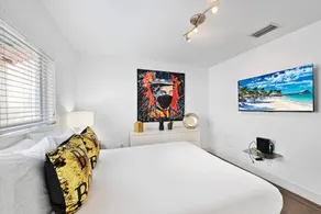 Modern SoBe Mansion with Poolside Cabana - Image 3