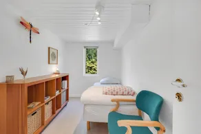 Unique holiday home in quiet surroundings - Image 5
