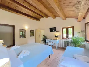 Villa Il Noceto mit privatem Pool, für 17 Personen, 5 Schlafzimmer,nahe dem Meer - Image 3