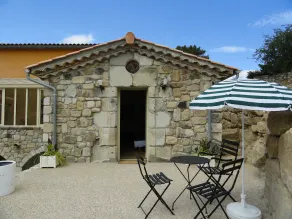 Værelse med aircondition South Ardèche Swimmingpool Spa - Image 3