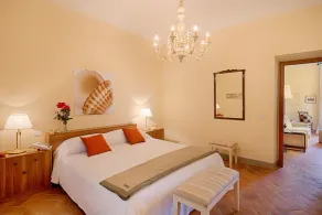 Luxury Chianti Between Grapes - Apartment for 3 People in Panzano - Image 5