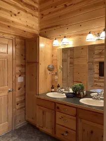 Luxury 5-star Cabin--Perfect family/couples retreat. Walkable lake/ heated pool! - Image 3