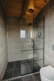 Delmare Suit Villa - Image 4