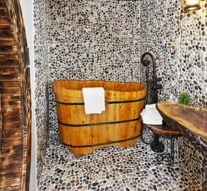 Hobbit House - Couples Hideaway - Image 3
