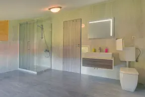 Smuk to-etagers villa med privat pool, aircondition, WiFi, grill og parkering til 5 biler - Image 3