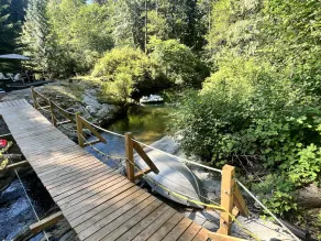 Experience Glamping on a budget!!  Self contained, quiet, romantic, swim, fish, - Image 2