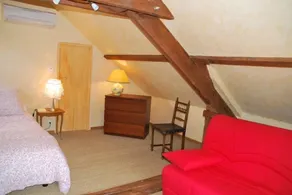 Hus med have, i middelalderbyen, Bourgogne - Image 4