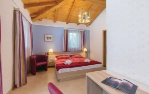 Nice Home In Rezanci With Wifi - Image 4