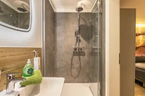 Apartamento de Férias \"Treibholz - Feriendomizil Ostsee\" com 2 Terraços, mesmo em frente à praia e WiFi - Image 5