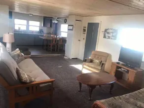 Newly Remodeled Family Friendly Hunting Lodge - Image 3
