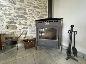 Attraente gîte con griglia, giardino e terrazza - Image 2