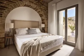 Thea Luxury Villas Ios - Image 5