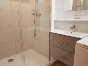 À 50m des pistes de ski, 3ème étage, balcon, télévision, 33m², Les Arcs - Image 2