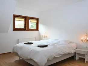 Quaint Holiday Home near Ski Area in Neuastenberg - Image 5