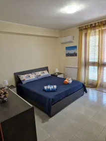 L'isola and IFaraglioni house apartment in Acitrezza - Image 3