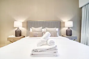 Modern Elegance w/ a New York Edge DIFC Apt - Image 4
