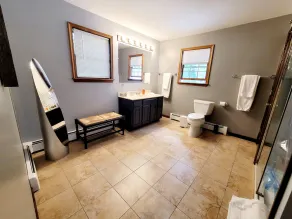 Privat hus, Inground Pool W / Hot Tub & Spelrum, 5 min. till Shawnee, Mount! - Image 4