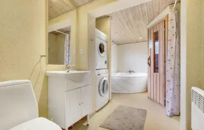 Beautiful home in Jerup with kitchen - Image 3