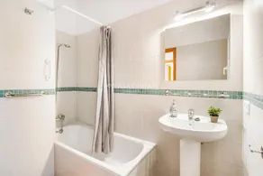 Strandresort-Villa mit privatem Pool und Klimaanlage - Image 3