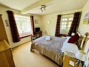 The Granary is a luxury apartment in the heart of the Yorkshire Dales.  - Image 3
