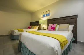 ModernStudio w/ 2 Double Beds & Pool - Close2Beach - Image 3