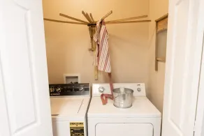 🤠king studio w/Q sleeper+kitchen+washer/dryer+250mbps wi-fi🥾(15mi)maple canyon - Image 2
