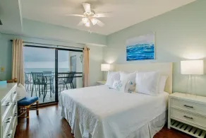 The Palms 215B | Spacious, recent updates, beach front! - Image 5