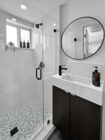 DISPONIBLE DÈS MAINTENANT!  VILLA DE 3 HISTOIRES, MARINA, PLAGE, LAGUNE, 2 PISCINES, TENNIS, KAYAKS ET VÉLOS - Image 2