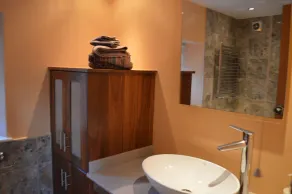 Lakeland Stone Built Cottage In Beautiful Private Gardens - Image 3