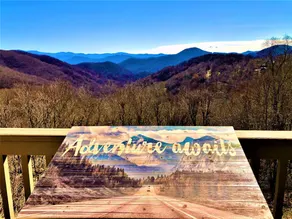 DIRECT MOUNTAIN VIEWS! Hike & swim on-site! Private balcony! WOW!! - Image 5