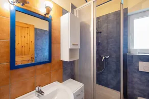 Holiday home 'Rethra Süd' with water view, private terrace and WLAN - Image 4
