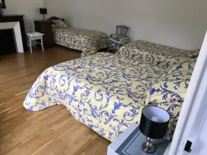 fully-equipped apartment for 2 to 8 people - Image 4