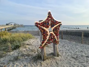 Your Baltic Sea domicile, in the center of Kellenhusen, close to the beach and in the middle of it all. - Image 3