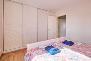 APARTMENT TANSY DIRECTLY BY THE SEA WITH A DREAM SEA VIEW AND POOL - Image 4