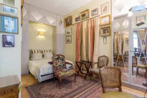Luxury 2BR Louvre Apartment • AC • Elevator • Heart of Paris 1st Arr. - Image 5