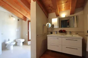Silea Apartments Pool Garden Treviso - Image 4
