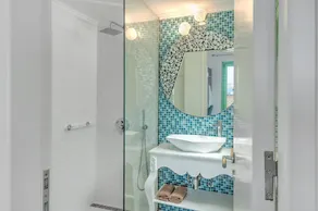 Yani La Scala Luxury Villas - Image 3