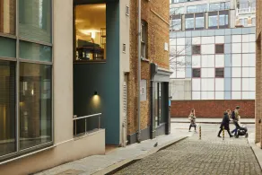 master Farringdon - Image 4