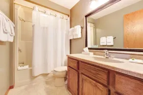 Chanticleer Inn 43 - Image 4