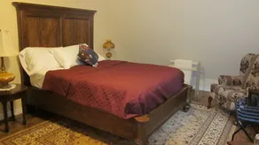 Chestnut Lane Bed & Breakfast - The Sand Room - Image 4