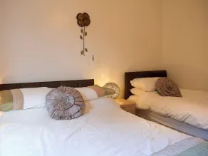 2 bedroom accommodation in Walton, near Kington - Image 5