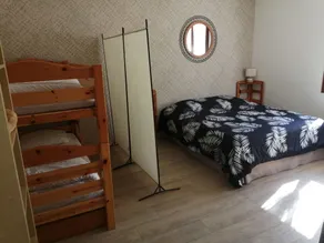 Apartment between lake and mountains, summer and winter activities nearby - Image 5