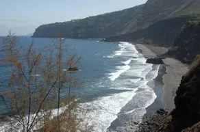 Con Piscina y Vistas al Mar. Norte de Tenerife. Wifi - Image 4